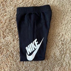 Boys Nike sweats size 7